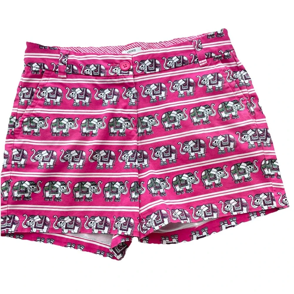 Crown & Ivy Size 6‎ Pink black ELEPHANT Geometric STRETCH Shorts FUN & EUC